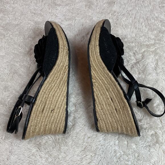 Route 66 fabric flower raffia espadrille wedge sandals, 9.5 - Picture 5 of 9